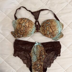Snake Print Lingerie Set with Lace